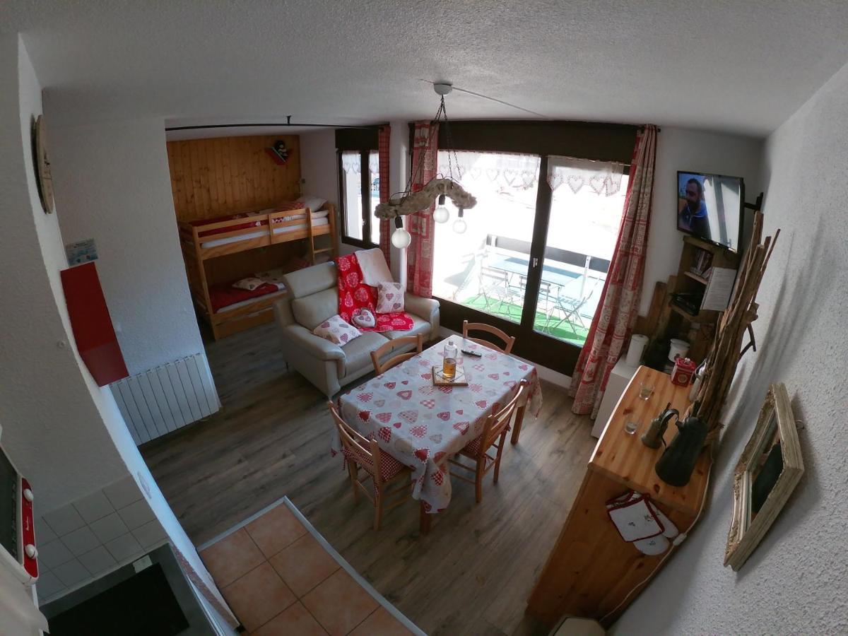 Appartement montagnard LA JOUE DU LOUP 30M² PIED PISTES 5pers 3+++ La Joue du Loup Esterno foto